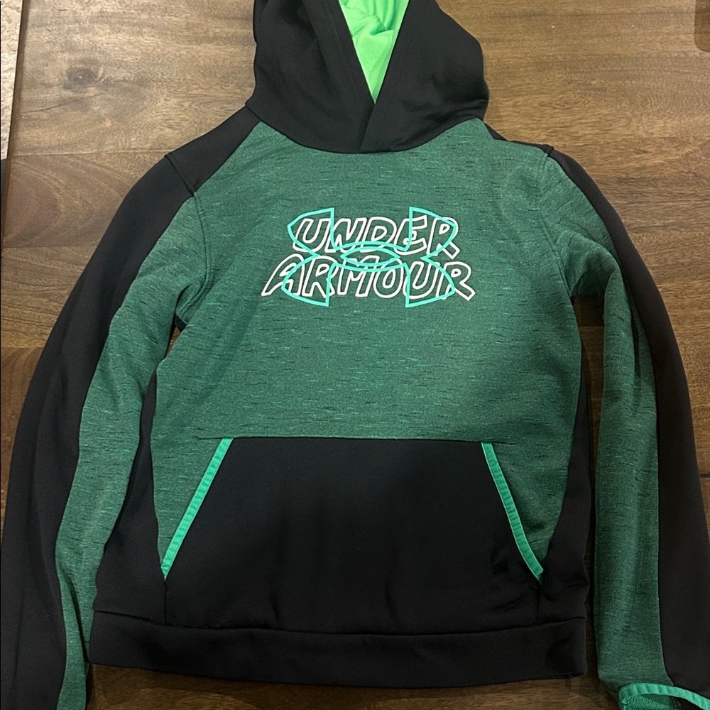 Under Armour Black and Green Pullover
